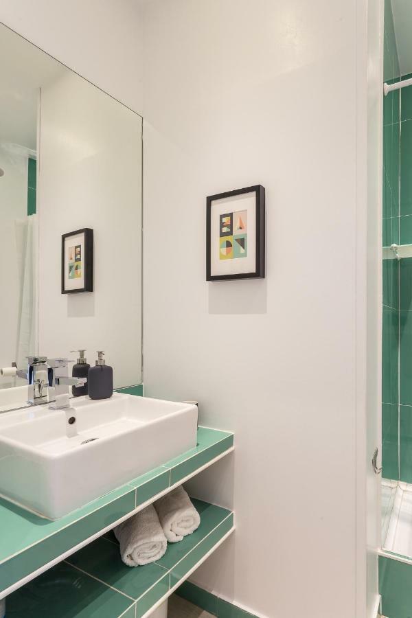 Three Bedroom Apartment In Historical Centre -Bairro Alto Lissabon Buitenkant foto